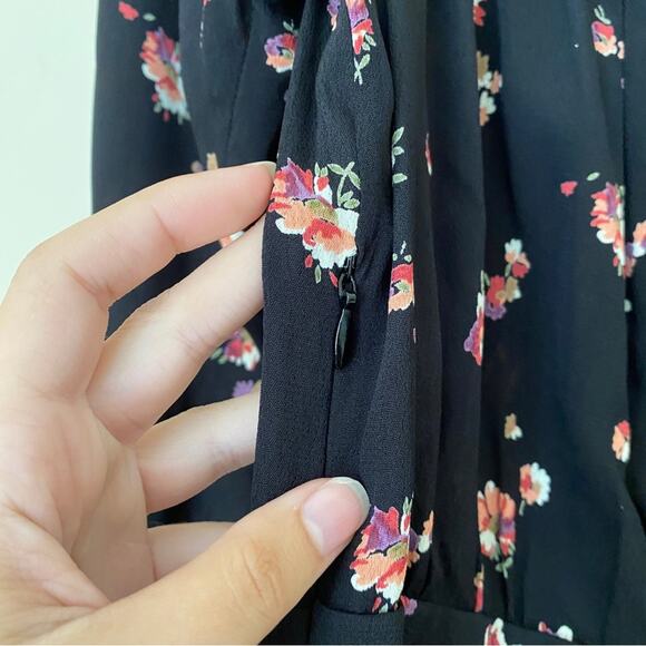 Flynn Skye Black Floral Off Shoulder Mini Dress Small - Picture 4 of 5